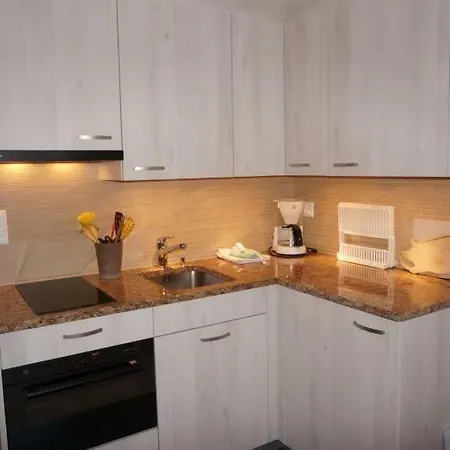 Paradies 411